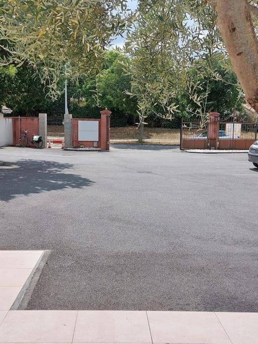 Apartament T3 Climatise, Parking Et Jardin Quartier Des Marots A Colomiers Zewnętrze zdjęcie